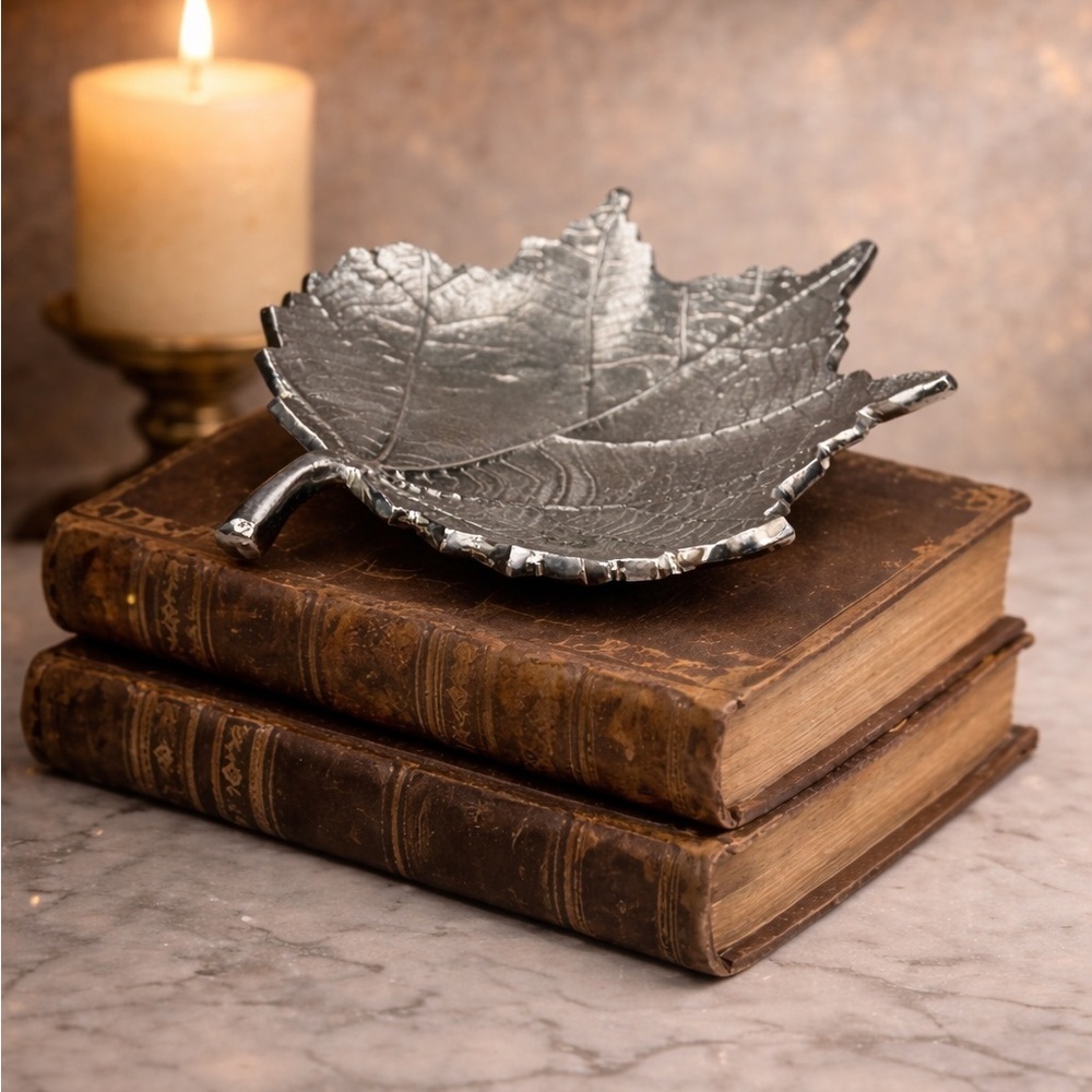 Hand Cast Pewter Leaf Dish Salt Cellar Trinket Dish Unmarked Vintage